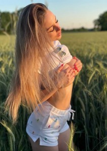 Фото проститутки Юлия №5 в городе Солнечнодольск